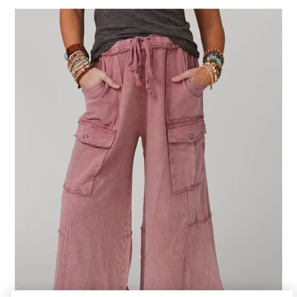 2025 RESELLERS DELUXE MYSTERY BOX  5lb Lot  bundle 2025 trending clothes. - Picture 14 of 15